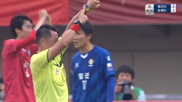 太拼了！盐城1-0宿迁最后时刻担架进场 赛事  结束多人原地