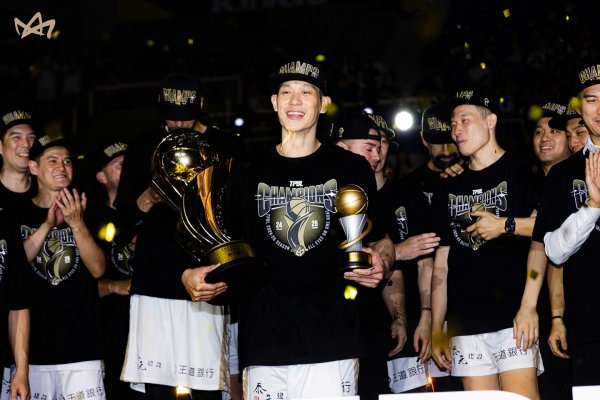 包揽F最有价值球员+最有价值球员🏆️林书豪率领新北国王决胜局