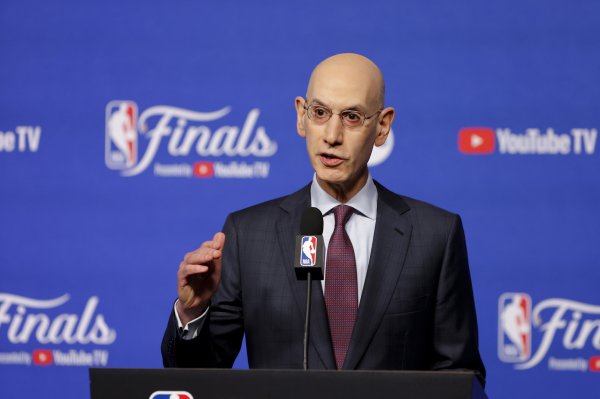 扩张提上议程！萧华：感觉拉斯维加斯已经是NBA的第31支球队了