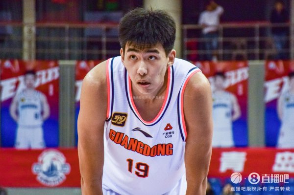 媒体人：原本谈的是三方交易 浙江想租借徐昕 但广州坚守  要