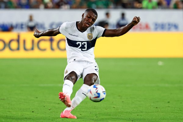 厄瓜多尔近10年首次击败阿根廷，队史第二次战胜世界杯赛  蝉