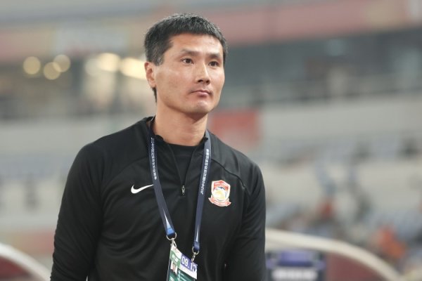 邵佳一：双方各踢半场好球结果公正  ，上半场进入竞技状态  