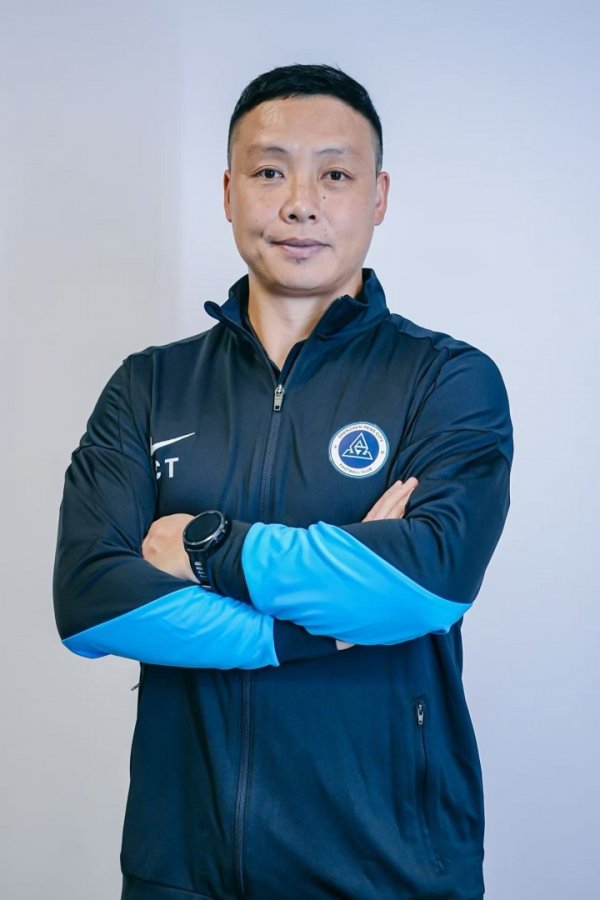 深圳新鹏城古代足球    俱乐部今日宣布，任命陈涛为一线队助
