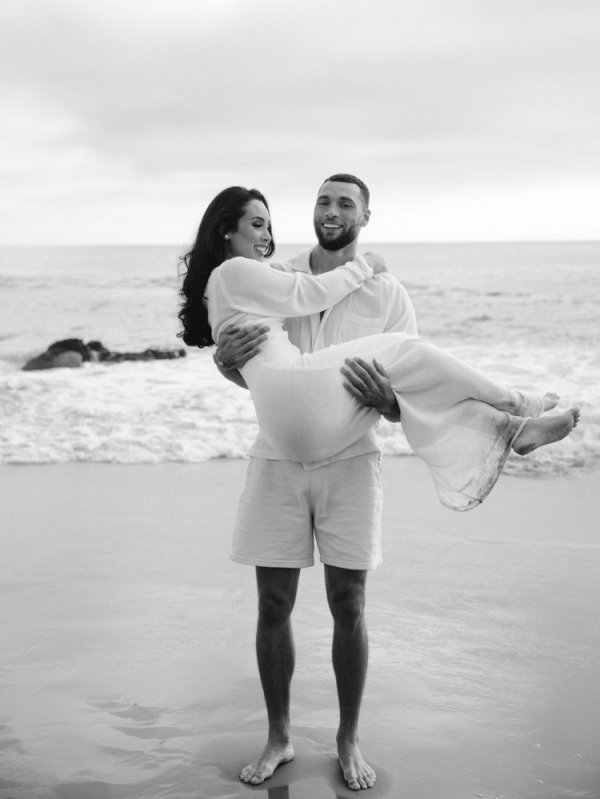 高中相恋至今！拉文：宝贝 结婚四周年快乐！