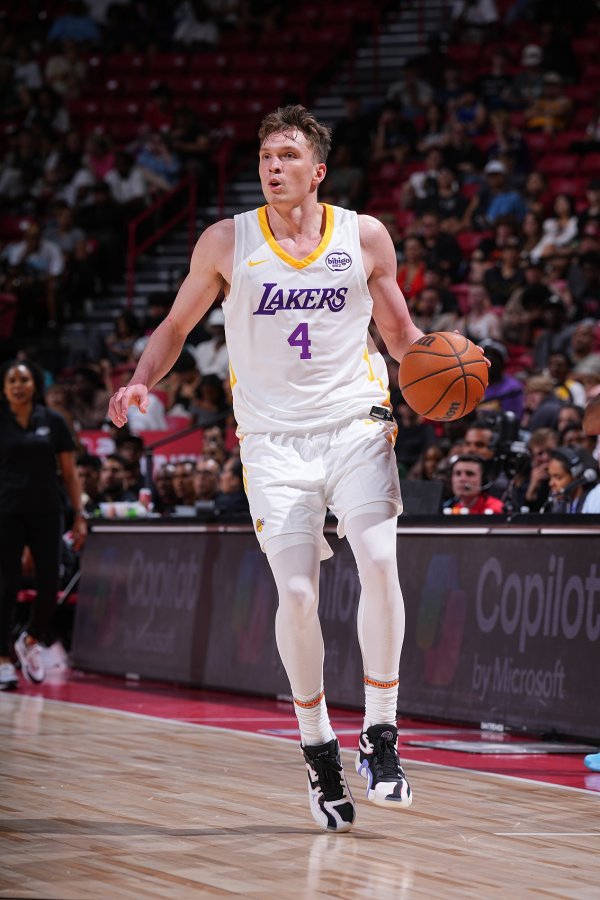 湖记：联盟普遍认为克内克特为负资产 交易他得附其他有价值筹码