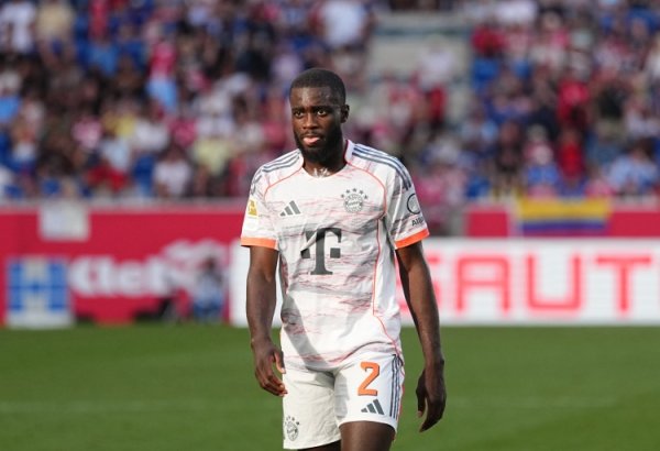 1700万欧元！图片报：于帕要求和阿芳一样的签字费，拜仁不愿