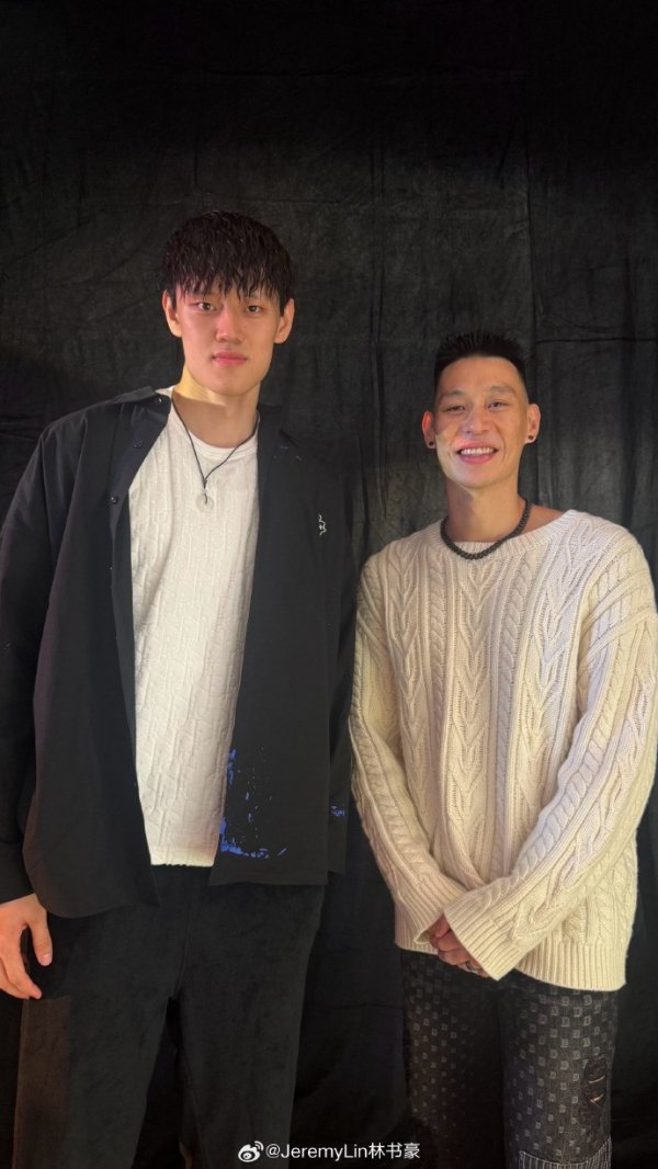 曾凡博：很高兴又一次见到了豪哥 大家的支持是我前进的最大动力