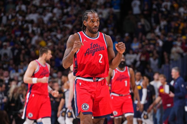 期待！哈登两场季前赛送20助 小卡合计35分 祖巴茨运动活动