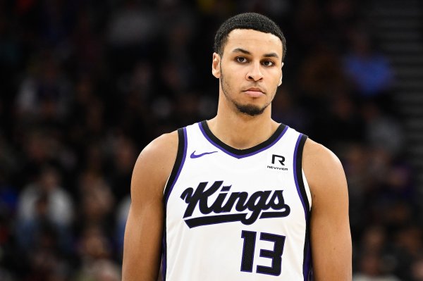 5年1.4亿提前续约！国王主帅：基根-穆雷很全面 我们非常器