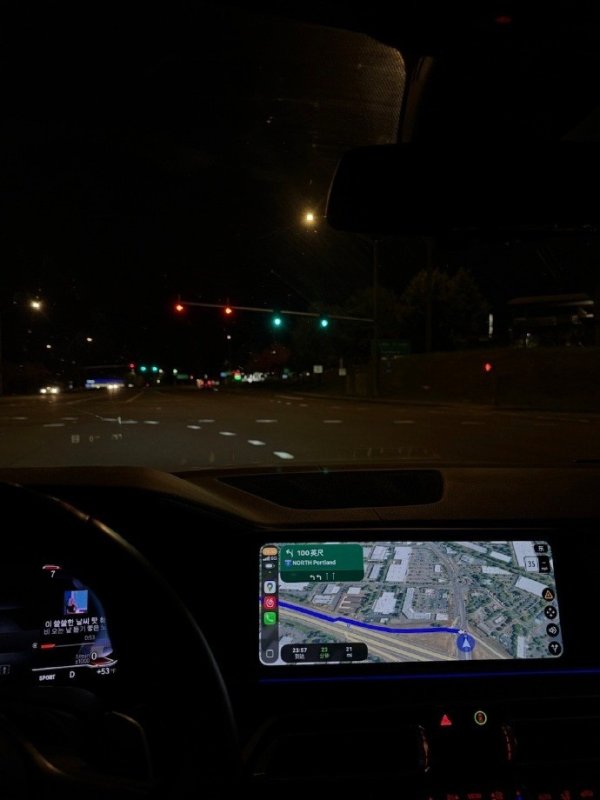 小杨在后备  席落泪了！杨瀚森女友晒驾车照打趣：接小哭包咯