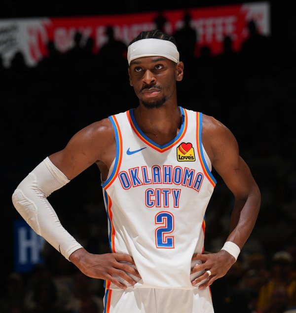 F最有价值球员又进化了！亚历山大季前赛24中20😲19分钟1