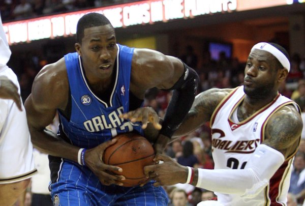 霍华德：退役后曾想过每天睡觉 入选名人堂后发现生活的美好