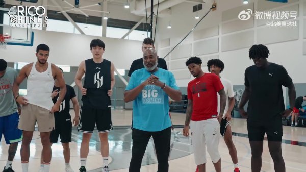 开拓者众将休赛期野球局 杨瀚森对位克林根 郭昊文&卢