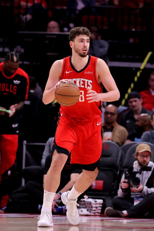 媒体人谈火箭：申京快要练成神功 忧的是伊森的心态&谢