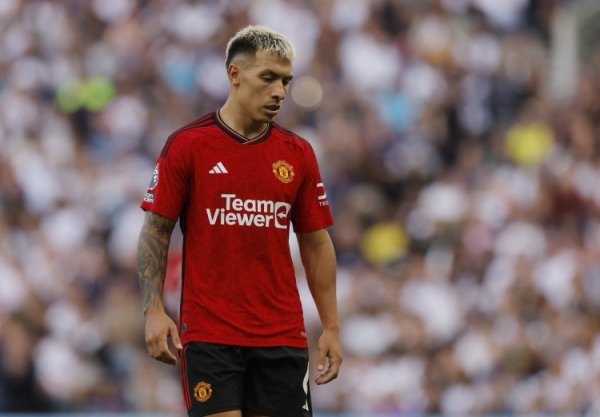 即将复出！记者：曼联中卫利马将随阿根廷国家队集训以复健   