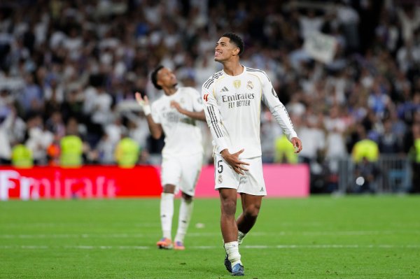 阿斯：贝林厄姆被绊倒的十二码球未判，巴列卡诺主场作战  尺寸